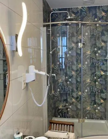 Kociołek Gospodarstwo agroturystyczne *